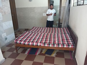Bathroom in 1 RK Apartment at Arun Vihar, Sector 29 – for Rent