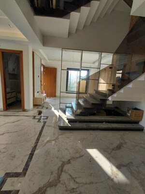 Living Room in 6+ BHK Villa at Maulviganj – for Sale