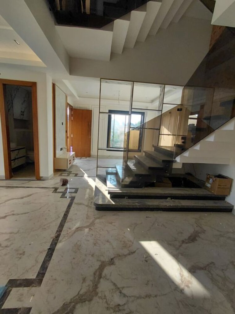 Living Room, maulviganj 6+ Bedroom 25000 Sq.Ft. Villa In Maulviganj Lucknow 10396597