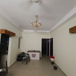 3 BHK + Servant Room Apartment For Rent in Antriksh Golf View - II