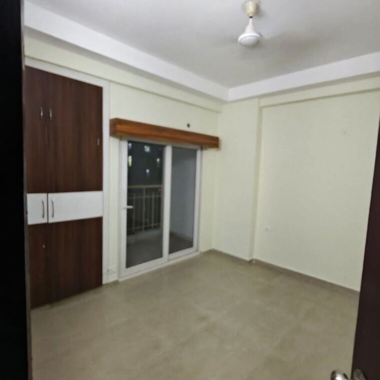 Room, antriksh-golf-view-ii 3 Bedroom 1345 Sq.Ft. Apartment In Sector 78 Noida 10396632