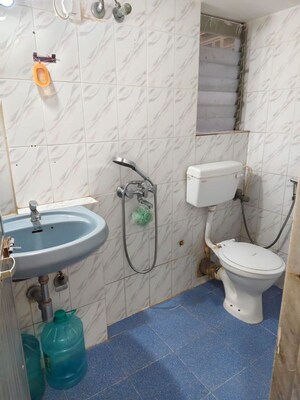 Bathroom in 2 BHK Apartment at Riddhi Garden, Malad East – for Rent