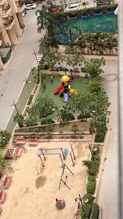 2 BHK Apartment For Sale in Gaur City 5th Avenue