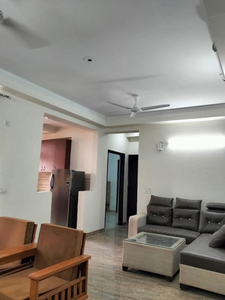 Living Room, amrapali-silicon-city 3 Bedroom 1545 Sq.Ft. Apartment In Sector 76 Noida 10396739