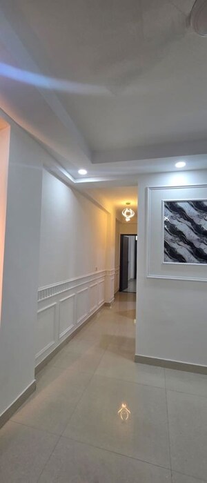 Room in 1 BHK Builder Floor at Panchsheel Extension – for Rent