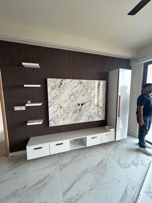 Parking in 3 BHK Apartment at Emaar MGF The Palm Drive Villas, Sector 66 – for Rent