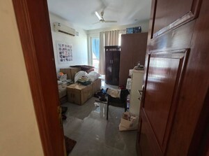 Living Room in 3 BHK Builder Floor at Sector 21 – for Rent