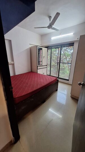 Bedroom in 2 BHK Apartment at Kapil Vastu, Goregaon West – for Rent