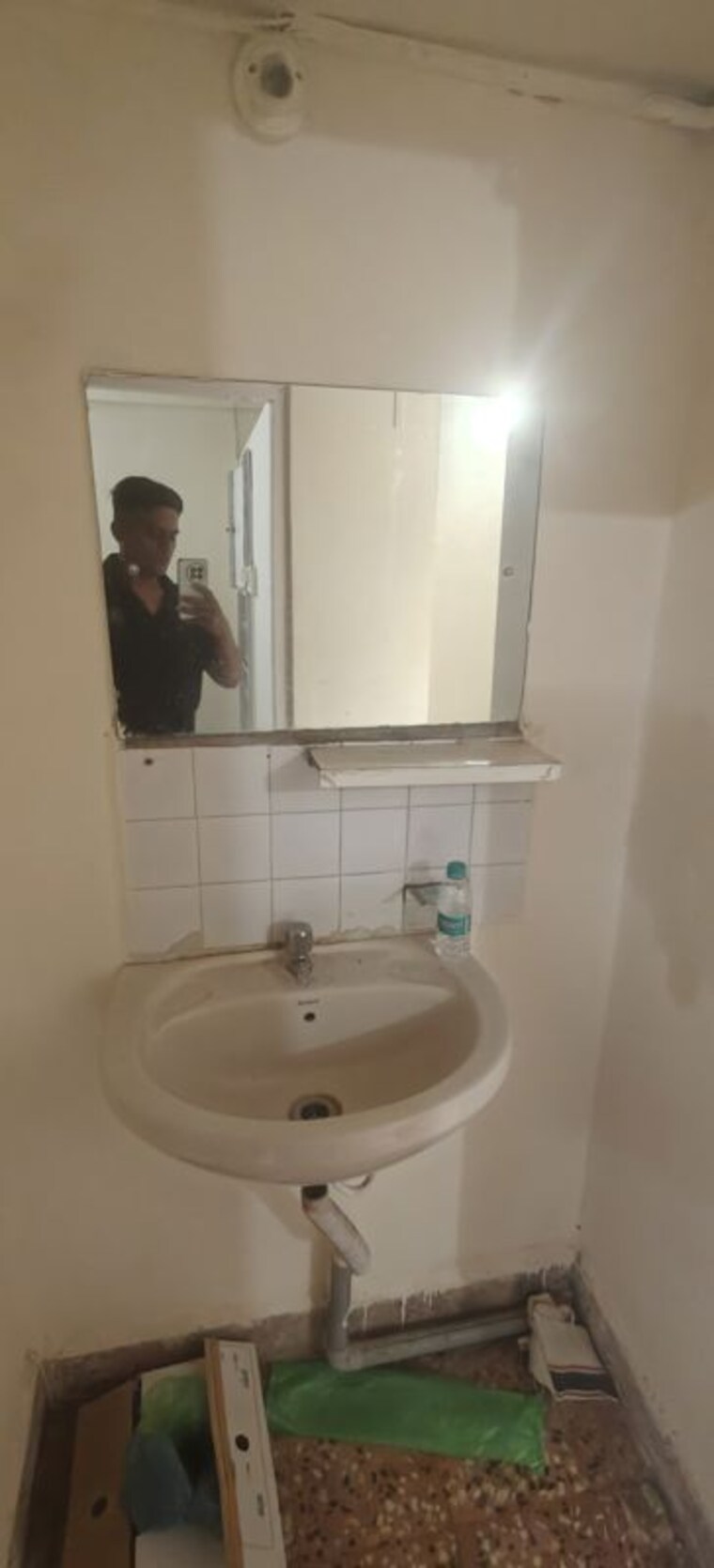 Bathroom, deccan gymkhana 1 Bedroom 550 Sq.Ft. Apartment In Deccan Gymkhana Pune 10396790