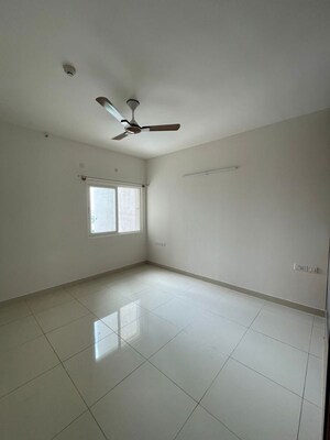 Bathroom in 2 BHK Apartment at Benson Town – for Rent