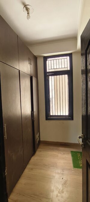 Building Lobby in 4 BHK Villa at Ansal Florence Residency, Sector 57 – for Rent