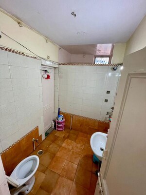 Team Area in 3 BHK Builder Floor at RWA Apartments Sector 12, Sector 12 – for Rent