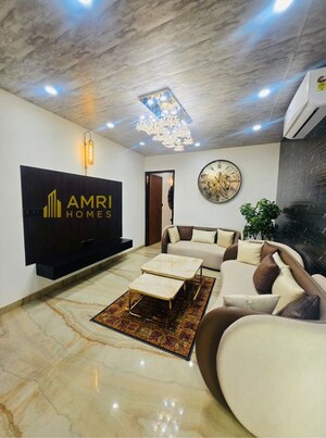 Living Room in 3 BHK Builder Floor at BPTP District 3, Sector 85 – for Sale