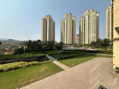 3 BHK + Pooja Room,Servant Room Apartment For Rent in One Hiranandani Park Barrington