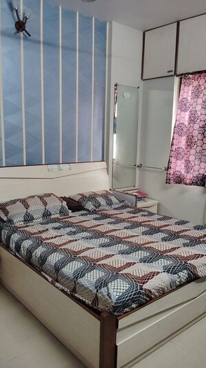 Bedroom in 2 BHK Apartment at Shubarambh Apartments, Manpada – for Rent