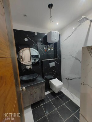 Team Area in 3 BHK Builder Floor at Sector 42 – for Rent