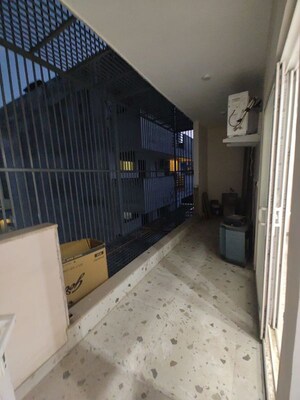 Balcony in 3 BHK Builder Floor at Sector 42 – for Rent