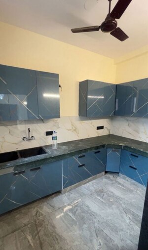Kitchen in 3 BHK Builder Floor at Amolik Aster Woods, Sector 98 – for Sale