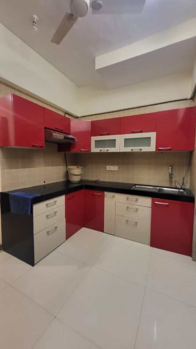 Kitchen, soham-tropical-lagoon-4-jacaranda 3 Bedroom 955 Sq.Ft. Apartment In Ghodbunder Road Thane 10396886