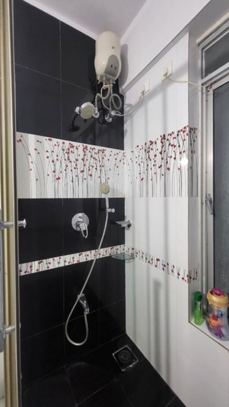 Bathroom, soham-tropical-lagoon-4-jacaranda 3 Bedroom 955 Sq.Ft. Apartment In Ghodbunder Road Thane 10396886