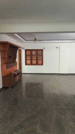Parking in 3 BHK Apartment at Subramanyapura – for Sale