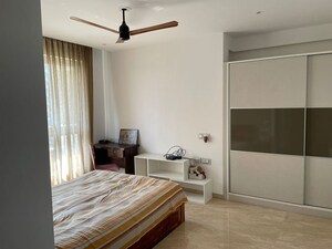 Bedroom in 3 BHK Apartment at Hiranandani Meadows, Manpada – for Rent