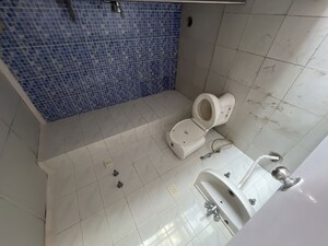 Attached Bathroom in 2.5 BHK Apartment at Eros Sampoornam III, Sector 2 Greater Noida – for Sale