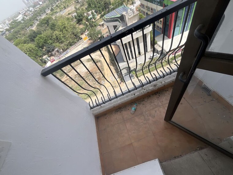 Balcony, eros-sampoornam-iii 2.5 Bedroom 1060 Sq.Ft. Apartment In Sector 2 Greater Noida Greater Noida 10396907