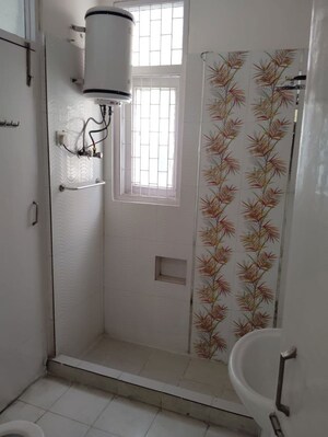 Bathroom in 3.5 BHK Builder Floor at Safdarjung Enclave – for Rent