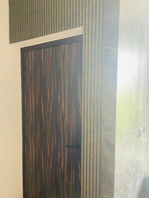 Building Lobby in 3 BHK Builder Floor at Amolik Aster Woods, Sector 98 – for Sale