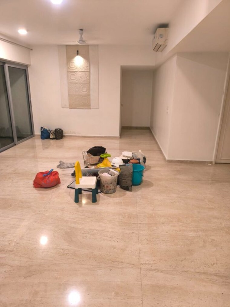  Parking, imperial-heights-goregaon-west 3 Bedroom 1350 Sq.Ft. Apartment In Goregaon West Mumbai 10396955