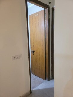 2 BHK Apartment For Sale in ROF Aalayas