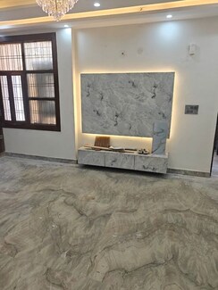 4 BHK + Pooja Room,Servant Room,Study Room,Extra Room,Store Room Builder Floor For Rent in Green Fields Colony