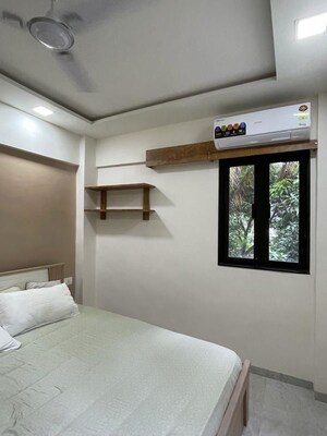 Room in 2.5 BHK Apartment at Ekta Tripolis, Goregaon West – for Rent