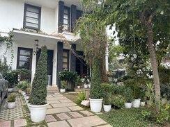 4 BHK + Pooja Room,Servant Room,Study Room,Extra Room,Basement,Store Room Villa For Rent in Vipul Tatvam Villas