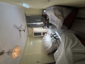 Furnished Amenities in 2.5 BHK Apartment at BHA Millenium Tower, Sector 62 – for Sale