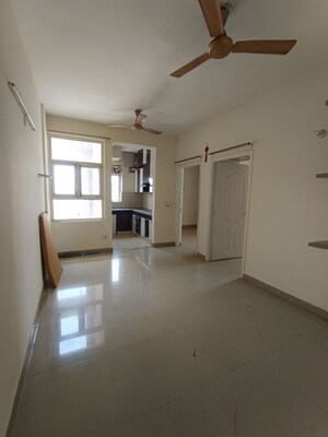 2 BHK Apartment For Rent in Shree Vardhman Mantra, Sector 67