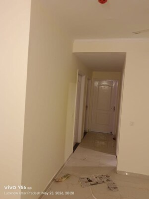 Building Lobby in 3 BHK Apartment at Omaxe The Palace, Gomti Nagar – for Rent