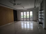 4 BHK 280 Sq.Yd. Builder Floor in Green Fields Colony