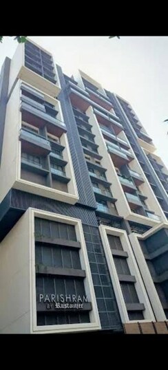 5 BHK + Pooja Room,Servant Room,Study Room,Extra Room,Store Room Apartment For Sale in Parishram Apartments