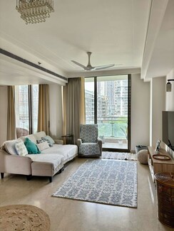 3 BHK + Servant Room Apartment For Sale in M3M Golf Estate