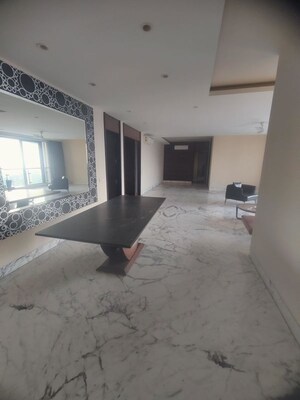 Living Room in 4 BHK Apartment at Kalpataru Horizon, Worli – for Sale