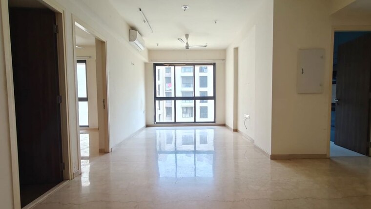 Room, lodha-sterling 2 Bedroom 820 Sq.Ft. Apartment In Kolshet Road Thane 10397136
