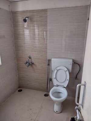 Bathroom in 3 BHK Apartment at UPAVP Bhagirathi Enclave, Raebareli Road – for Rent