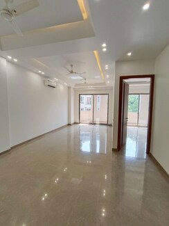 4 BHK + Pooja Room,Servant Room Builder Floor For Rent in Greater Kailash II