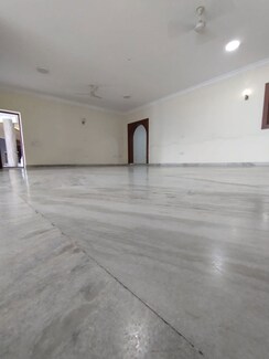 3 BHK + Servant Room,Store Room Apartment For Rent in Frazer Town