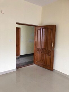 3 BHK + Servant Room,Store Room Apartment For Rent in Vasanth Nagar