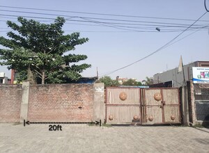 Plot Area in  Land at Naini Bazar – for Rent