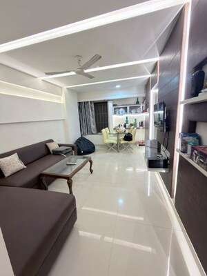 Team Area in 2 BHK Apartment at Castle Royale, Lohgaon – for Rent