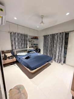 2 BHK Apartment For Rent in Castle Royale